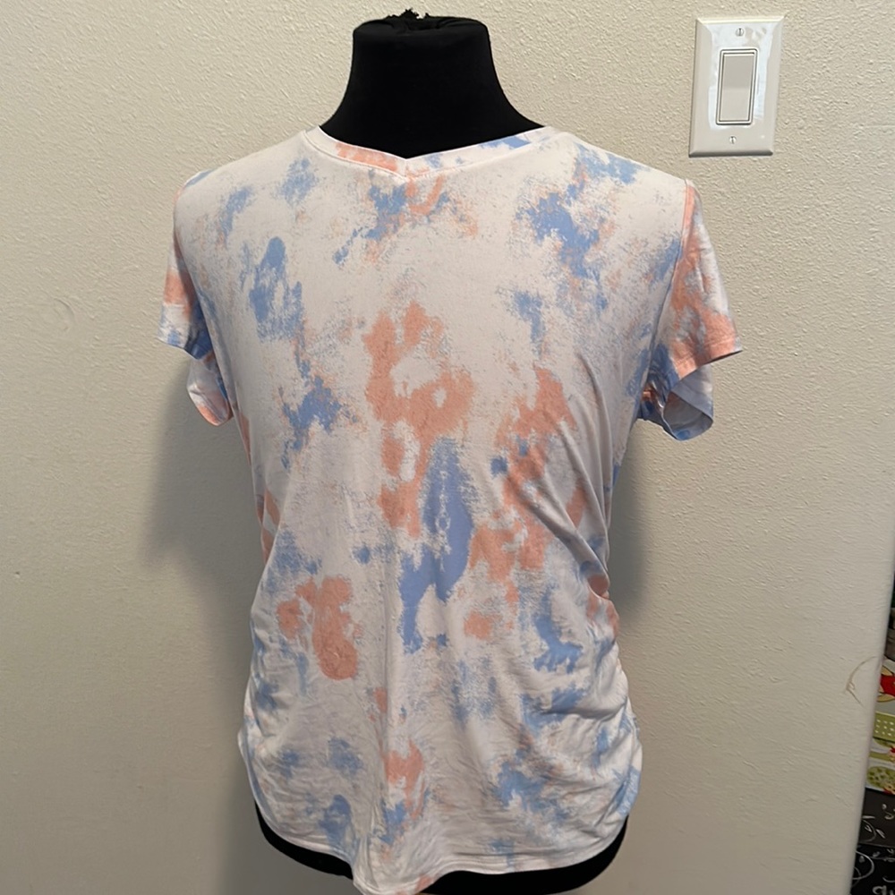 Maternity t shirt